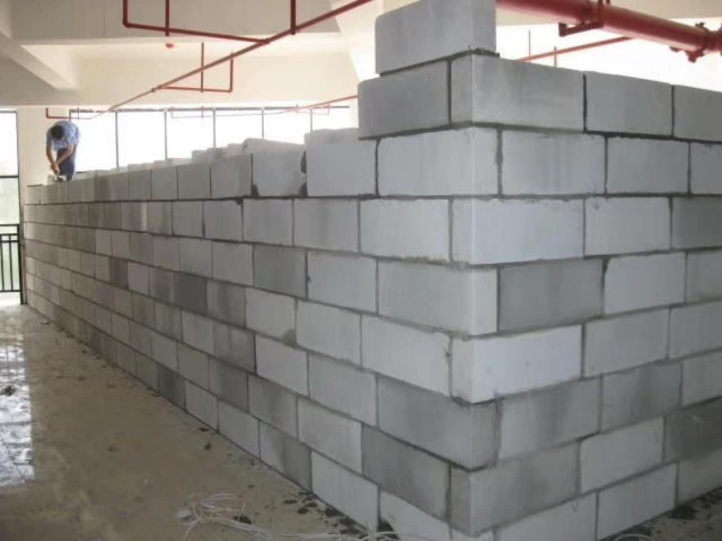 上犹蒸压加气混凝土砌块承重墙静力和抗震性能的研究